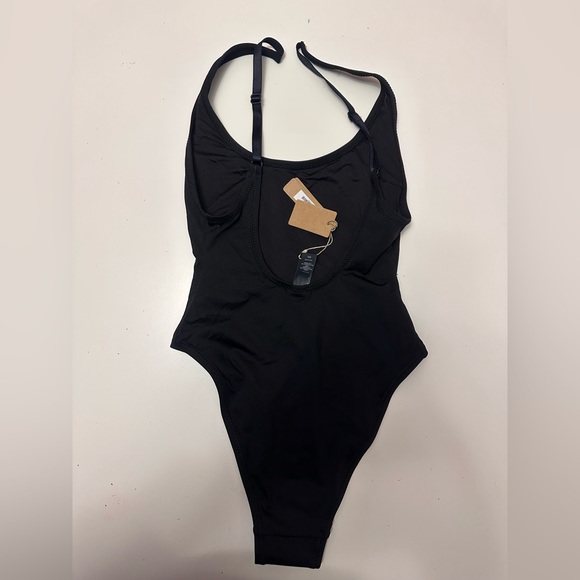 *BNWT* SKIMS - shaping swim cami one piece. Black. Size XXS - Picture 6 of 7